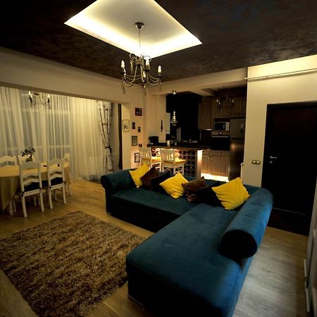 Magic Apartment Braşov Buitenkant foto